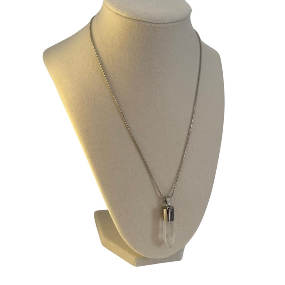 Silver Crystal Point Pendant Necklace Minimalist Healing Stone Jewelry - Picture 5 of 5